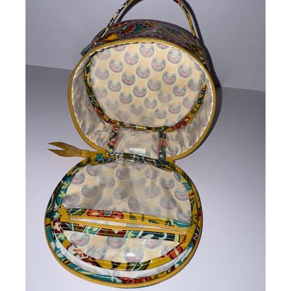 Vera Bradley Hatbox Round Cosmetic Case Provençal Yellow Floral Zip Around - Picture 6 of 7